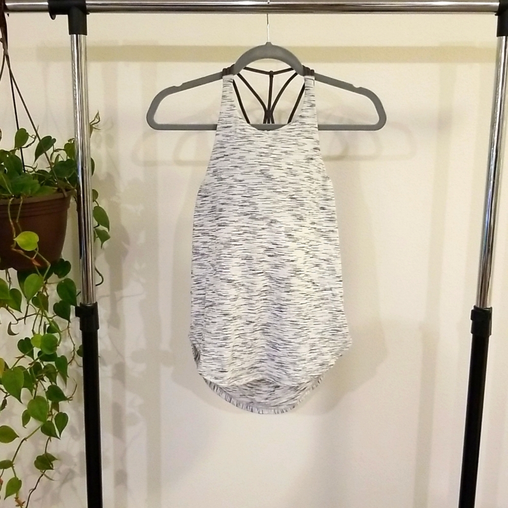 Lululemon Raise The Barre Tank Size 2